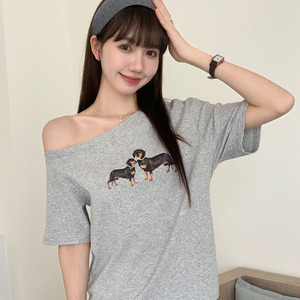 夏季实拍印花热辣街头甜美设计感小狗图案露斜肩上衣短袖T恤女装