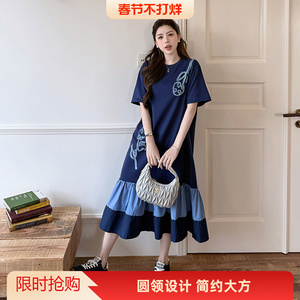 夏季实拍圆领宽松大码街头休闲款拼接纹理撞色绣花短袖连衣裙女装