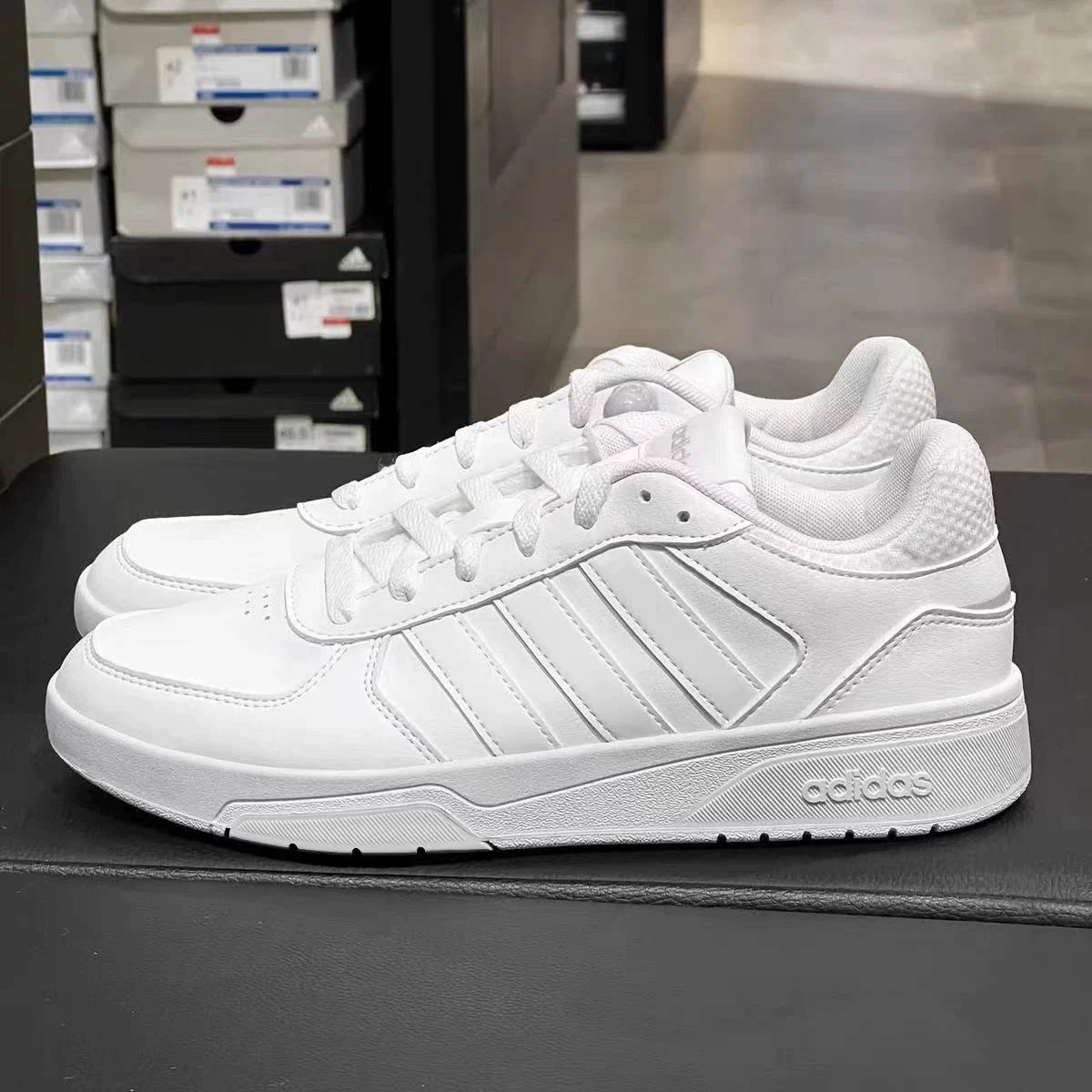 Adidas阿迪达斯正品 男女低帮板鞋运动休闲鞋小白鞋JS3011JQ8234