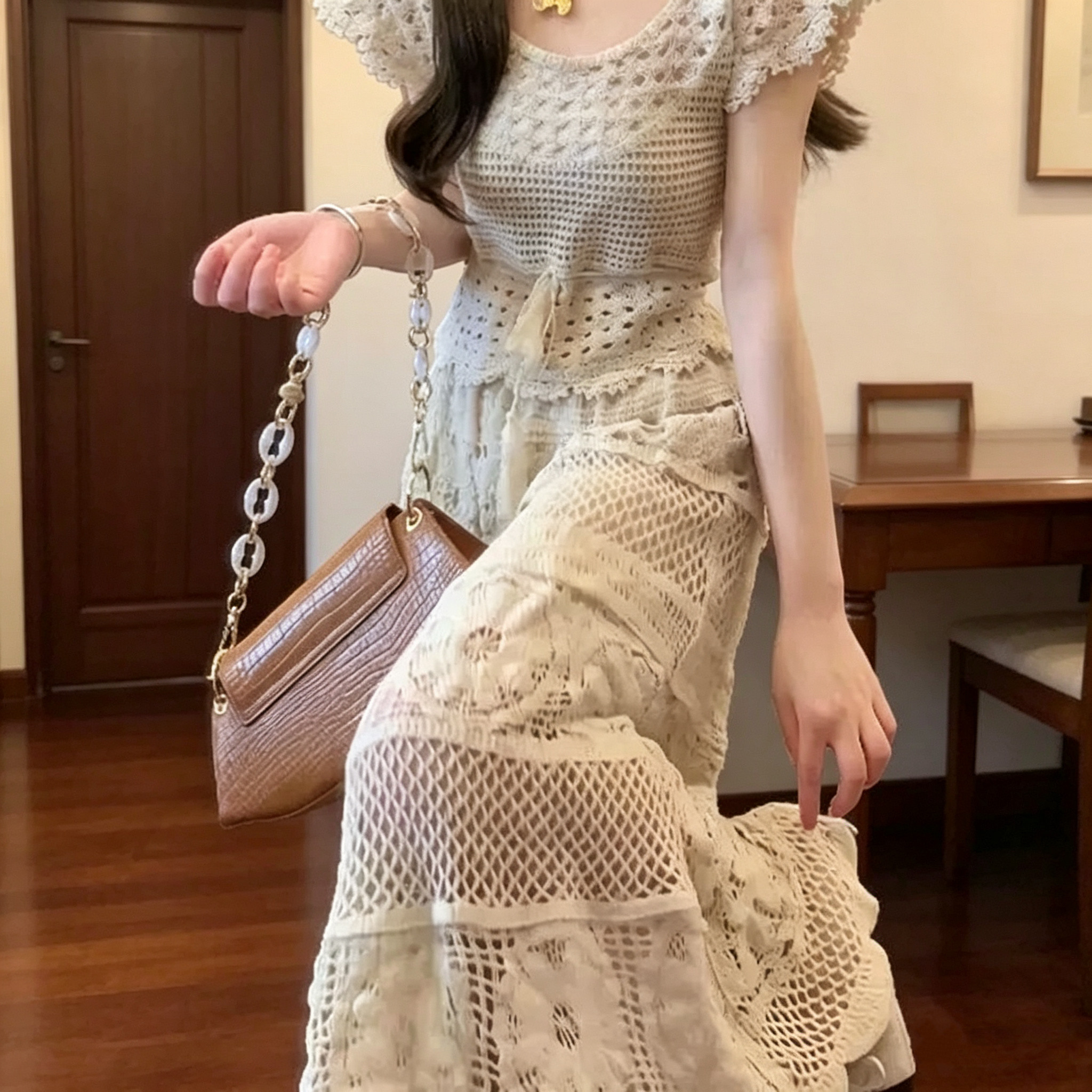 夏日绝美镂空针织2026夏季新款大理拍照度假长裙两件套套装半身裙
