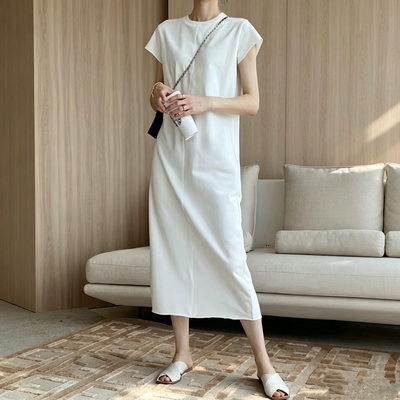 2026年夏季新款法式简约设计感开叉连衣裙女白色百搭显瘦轻奢风裙