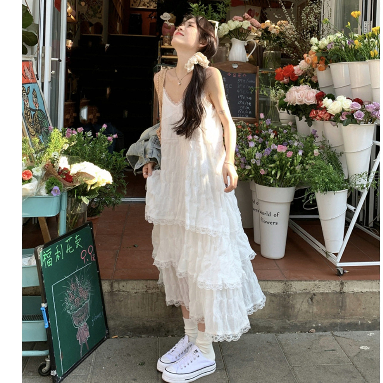 2026新款海边度假蕾丝沙滩裙甜美小众设计吊带连衣裙女百搭减龄
