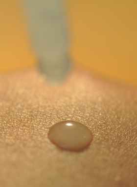 海伦珍选 毛孔隐形高补水精华 补水保湿促进表皮规整 可定制