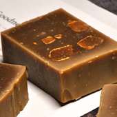 {海伦珍选}印度苦楝金箔凝脂手工皂粉刺痘痘毛孔堵塞螨虫都弱到爆