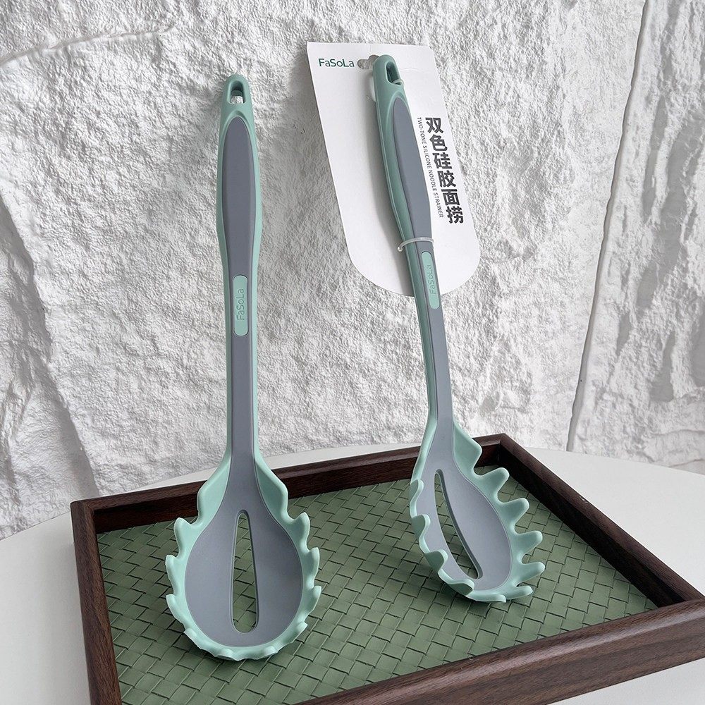特清！柜上品质！日单厨房无异味鸡蛋爪大漏勺双色硅胶面捞捞面勺,厨房/烹饪用具,漏勺/滤网勺,淘宝优惠券,粉丝福利购,淘宝优惠卷