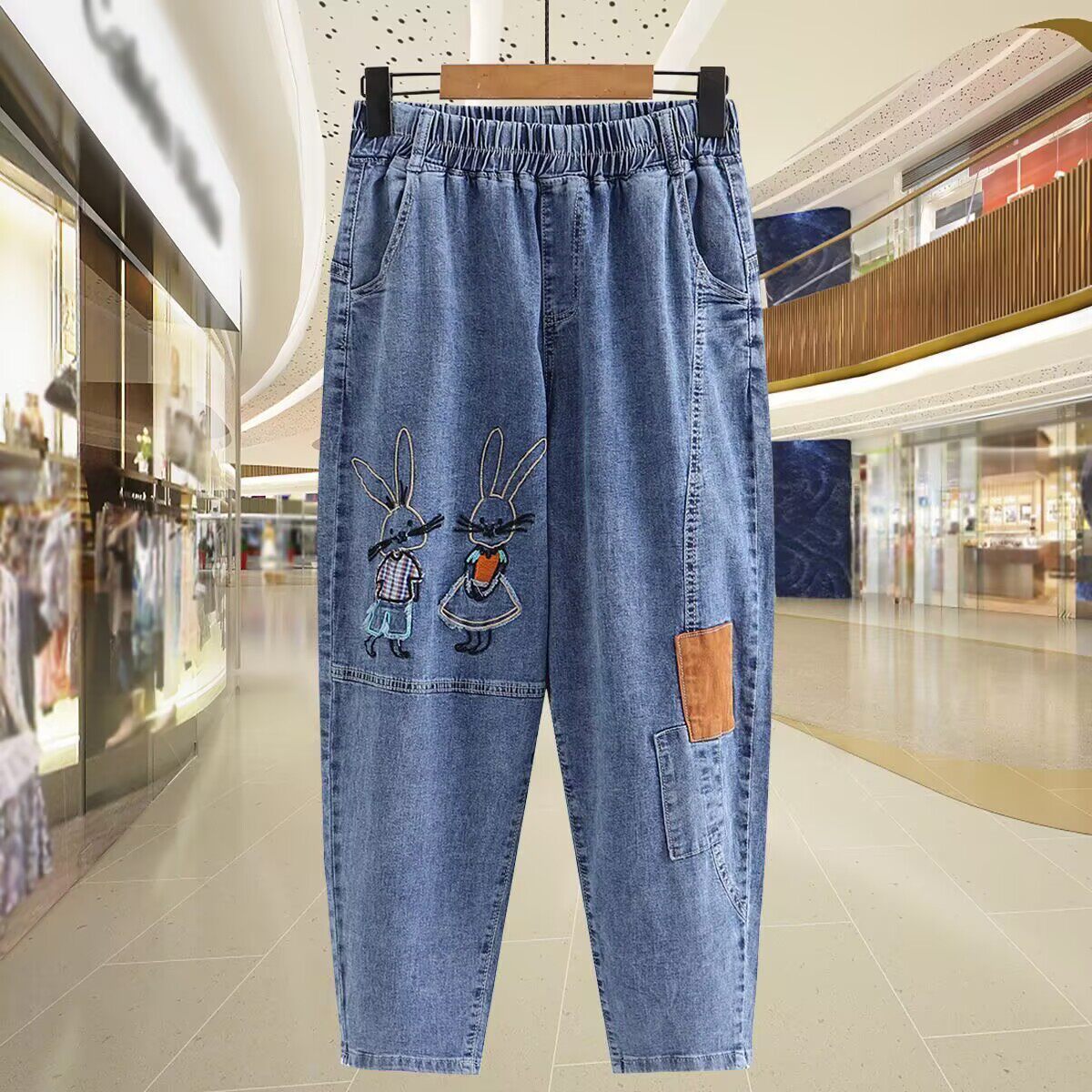 胖MM大码女装春夏季绣花小兔子牛仔裤Women Denim Jeans Pants