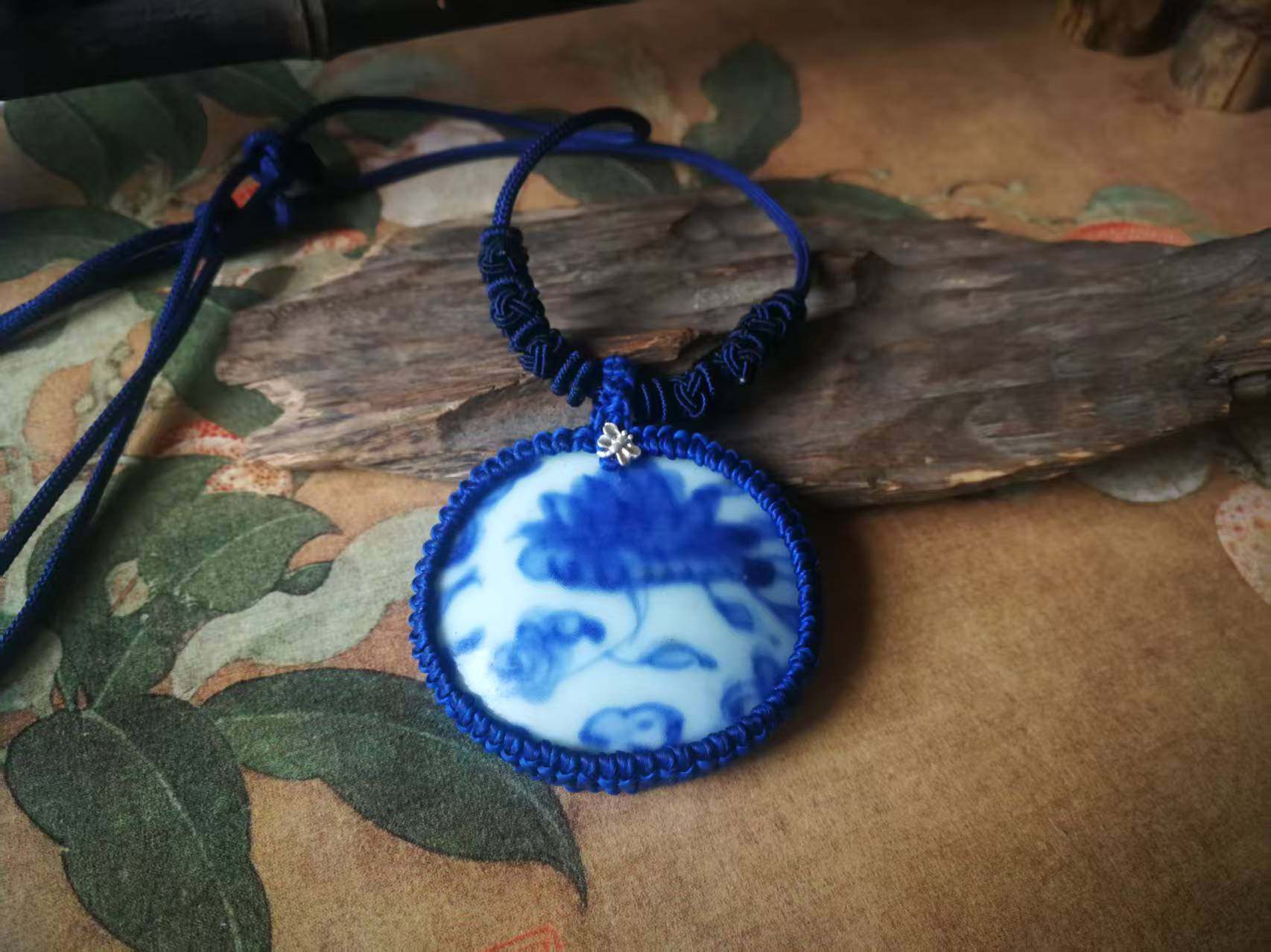 明代中晚期青花古瓷片项链首饰全手工包边只此一件付款下架顺丰包,特色手工艺,其他,淘宝优惠券,粉丝福利购,淘宝优惠卷