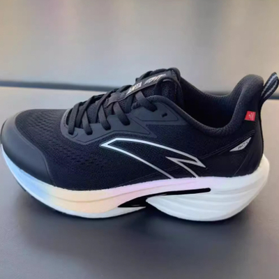 安踏火箭7 | 跑步鞋女2025冬季新款运动鞋缓震回弹跑鞋 122545581