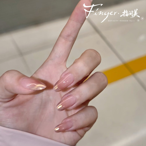 欧美风高级感裸色魔镜粉法式美甲