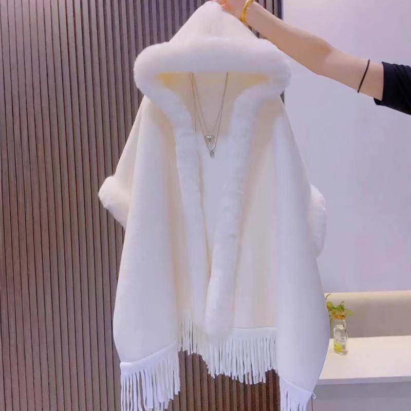 白色毛茸茸加绒加厚连帽毛领斗篷外套女秋冬设计感外穿流苏披肩女