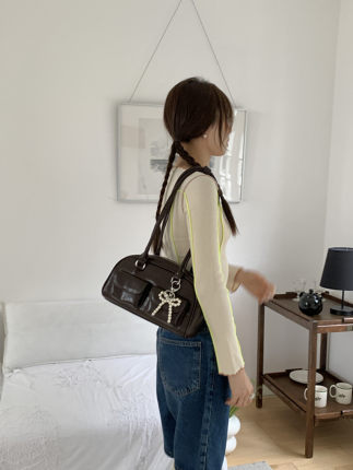 肥肥自制包包女2025新款大容量韩国ins黑色复古保龄球手提单肩包