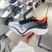 子112525583 男中考体测竞速透气运动鞋 安踏马赫5代 专业跑步鞋