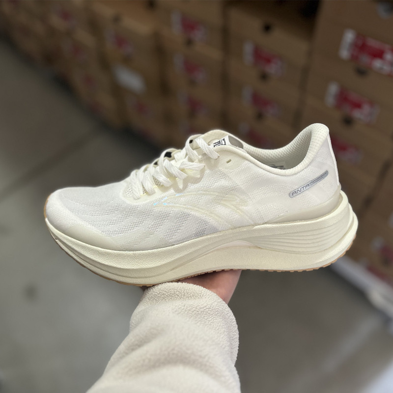 安踏冠军跑鞋3代丨氮科技专业长距离缓震跑步鞋男112425561,运动鞋new,跑步鞋,淘宝优惠券,粉丝福利购,淘宝优惠卷