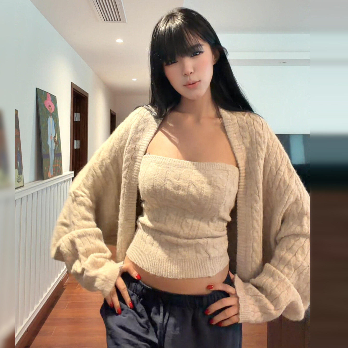 慵懒风针织上衣套装女秋冬季新款辣妹抹胸麻花毛衣开衫外套两件套