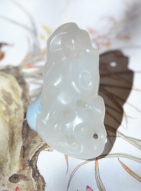 和田玉雕件（太湖石）28克