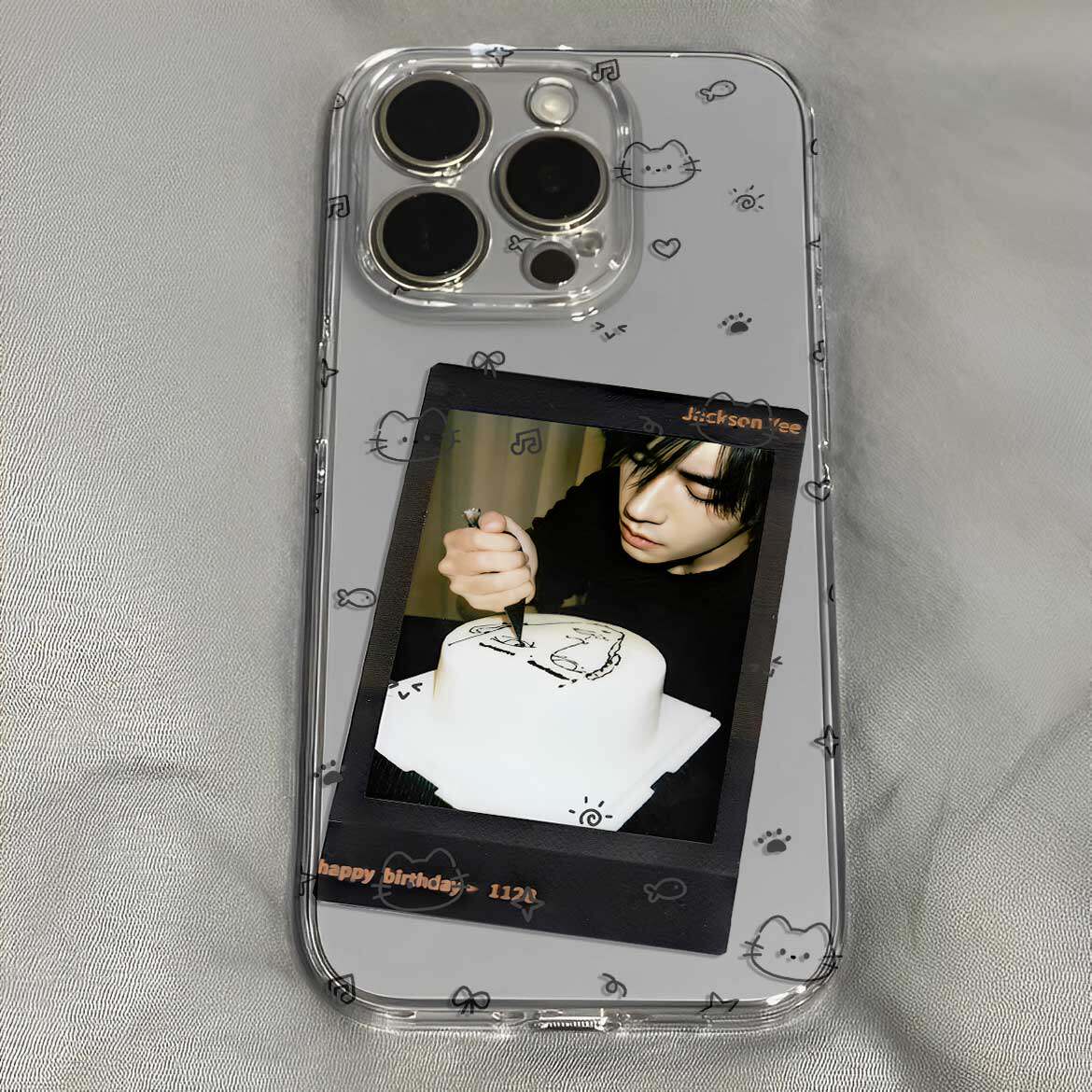 易烊千玺生日拍立得可爱复古手机壳适用于iPhone苹果17小米17opporeno15华为vivo红米荣耀
