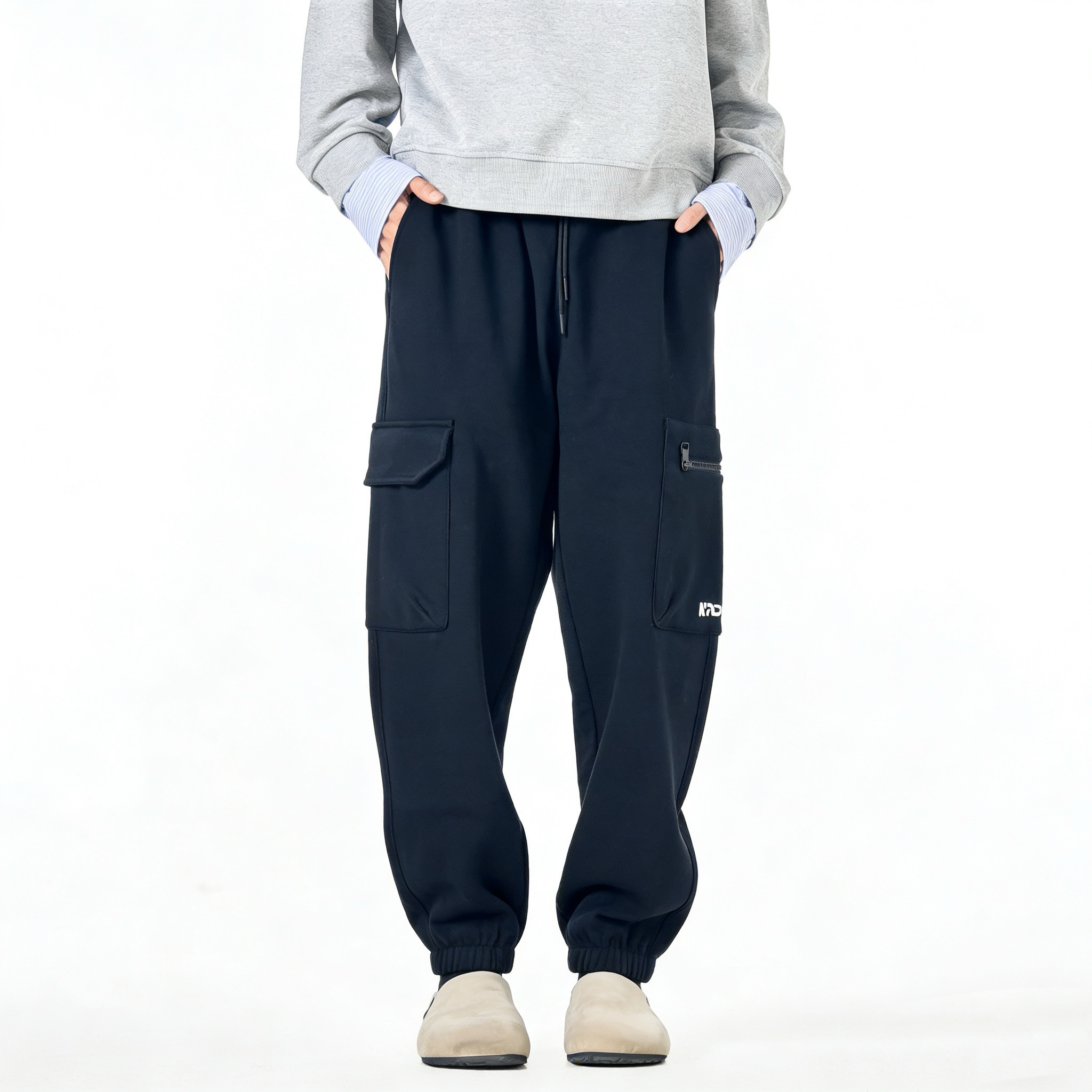 N+a纳迪亚黑色工装风多口袋束脚卫裤男女同款休闲保暖工装运动裤,女装/女士精品,卫裤,淘宝优惠券,粉丝福利购,淘宝优惠卷