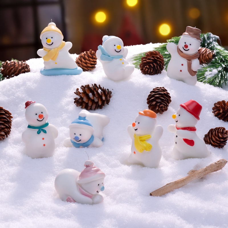 俏皮可爱圣诞节雪人蛋糕装饰摆件围巾帽子雪地运动营造冬日氛围