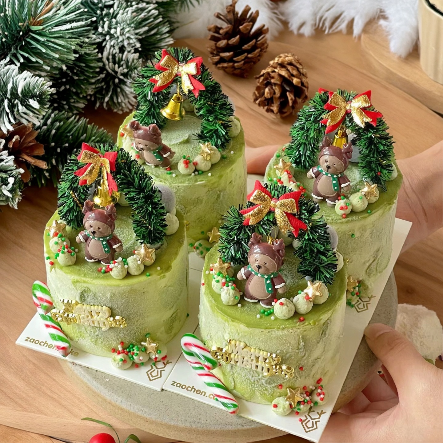 韩国ins圣诞节小甜品蛋糕装饰插件花环草圈小熊玩偶公仔摆件