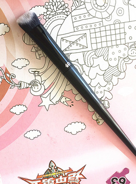 包邮新款KVD40#两面坡形刷 黑眼圈痘印遮瑕刷 粉底细节刷 化妆刷