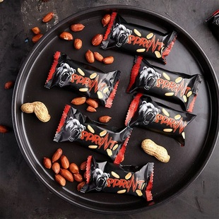 俄罗斯进口巧趣熊巧克力味花生夹心糖果KDV棕熊士力架饱腹感零食