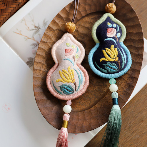 香囊刺绣花暖平安葫芦多多福