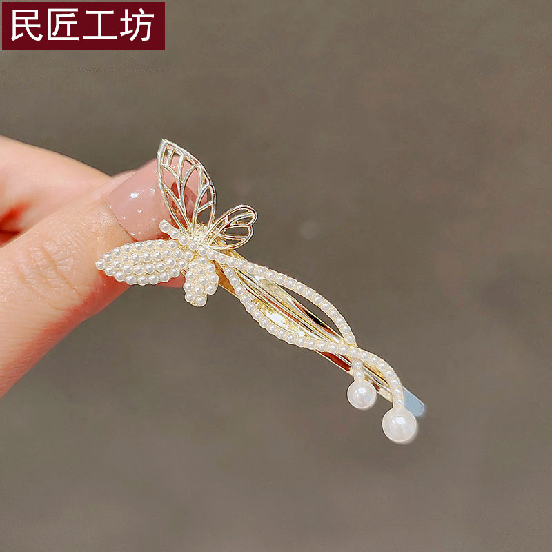 民匠工坊仿珍珠蝴蝶发夹圆润图片