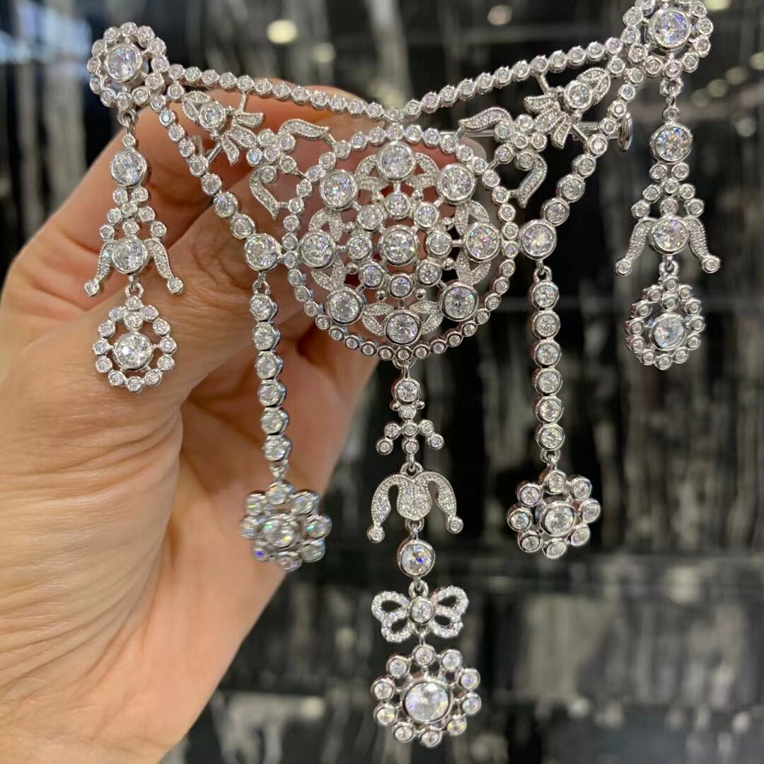 欧美锆石女夸张胸针灵动