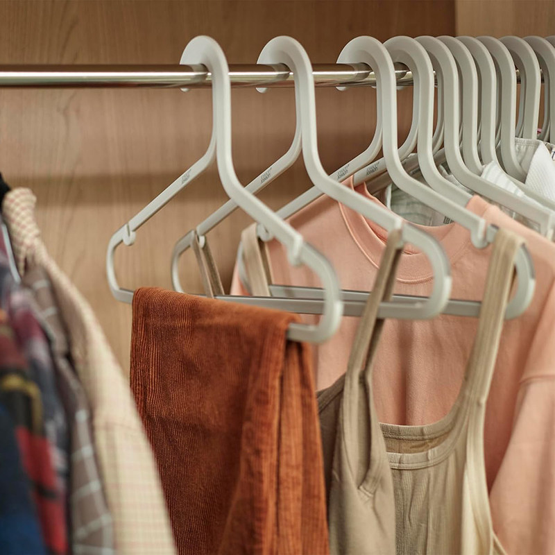 英国Joseph Joseph 防缠绕衣架5件装 创意无痕防滑衣裙挂衣架衣撑,收纳整理,塑料衣架,淘宝优惠券,粉丝福利购,淘宝优惠卷