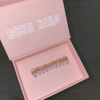 BOBBINAILS夏日法式极光水珠梦幻粉紫可拆卸穿戴甲成品