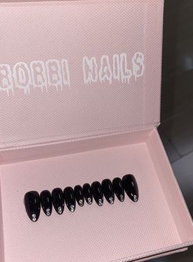 BOBBINAILS简约纯黑华子钻百搭小众风ins可拆卸穿戴甲手工制作