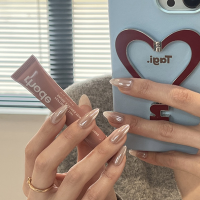 欧美手绘粉色法式简约穿戴甲