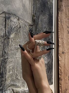 BOBBI NAILS黑色暗黑穿孔甲可拆卸穿戴光疗甲 欧美甲片贴片成品