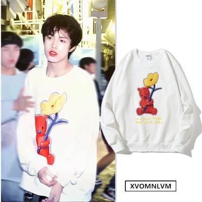 ：tf家族张泽禹同款抱花卫衣圆领