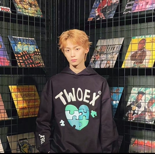 逆爱梓渝同款青岛音乐节秋冬季新款学生韩版连帽卫衣情侣上衣外套