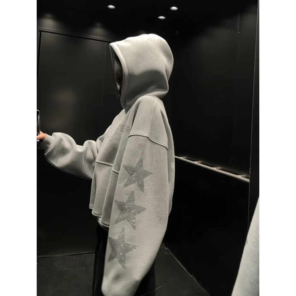 美式复古烫钻星星圆领卫衣女