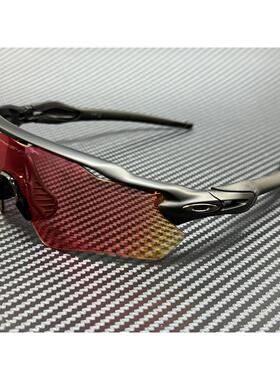 Oakley奥克利OO9208 90磨砂黑Torch中性65 mm太阳眼镜