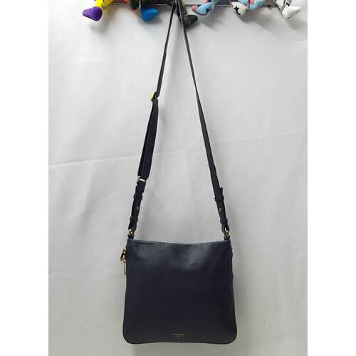 Fossil黑色荔枝皮Zipper Expandable斜挎包
