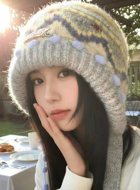 费尔岛女款护耳保暖显脸小针织帽