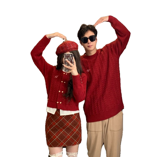 情侣装秋冬2026新款ins超火毛衣连衣裙一男一女韩版法式针织衫潮