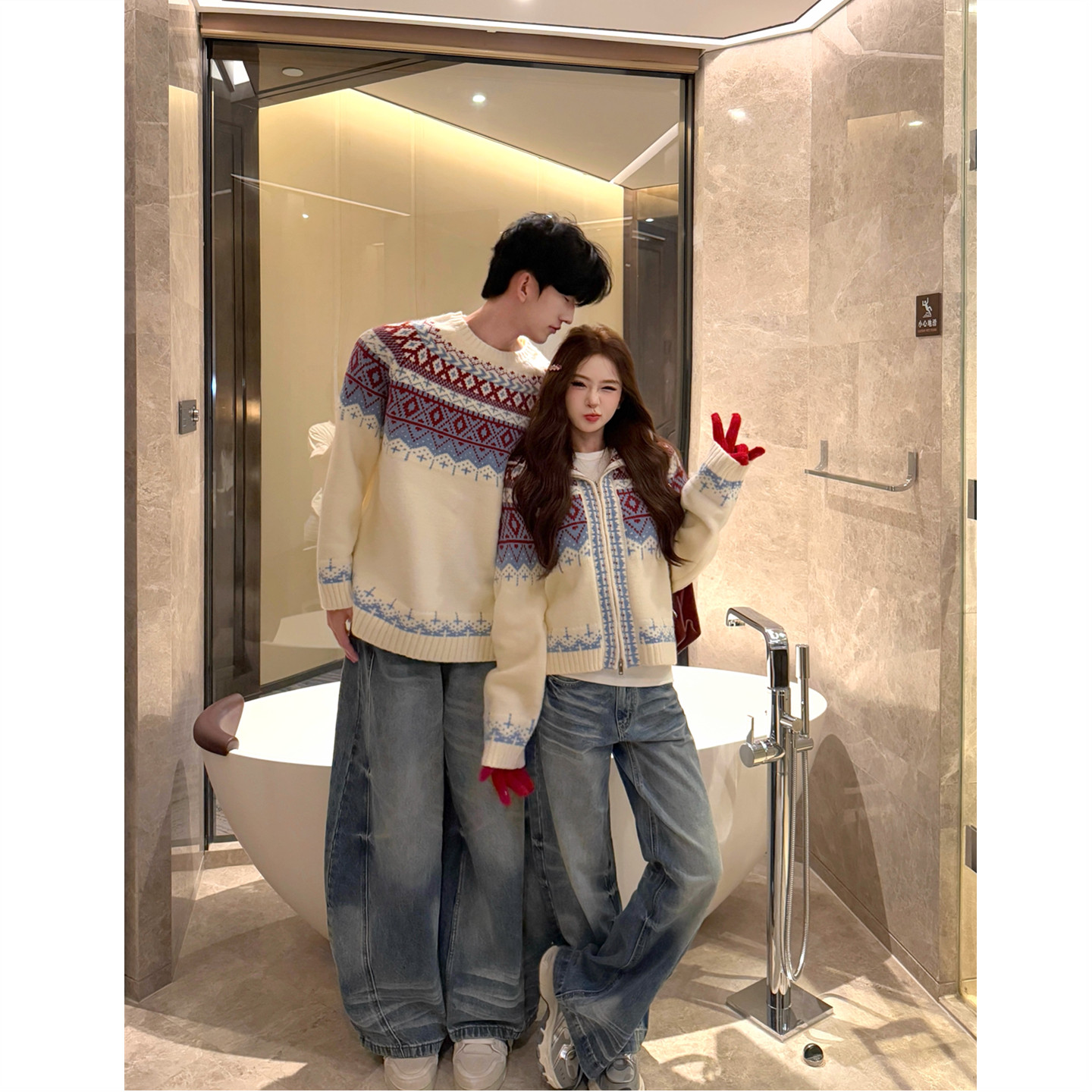 新年情侣装秋冬新款ins超火毛衣男女韩版宽松法式针织衫外套潮牌,女装/女士精品,毛衣,淘宝优惠券,粉丝福利购,淘宝优惠卷