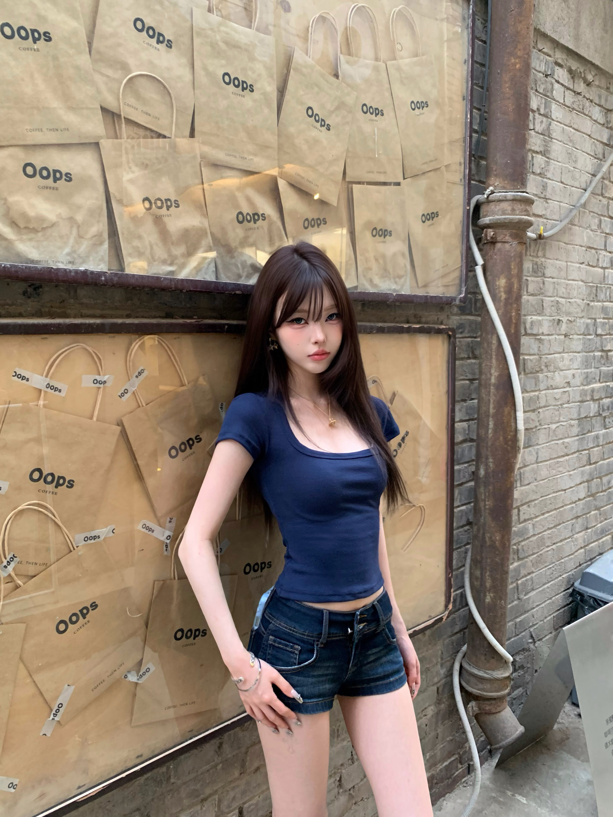 Lovedeath深蓝色U领收腰上衣