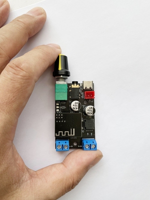 蓝牙版 3.7V~5V单节锂电立体双声道功放板模块音响改装大功率主板