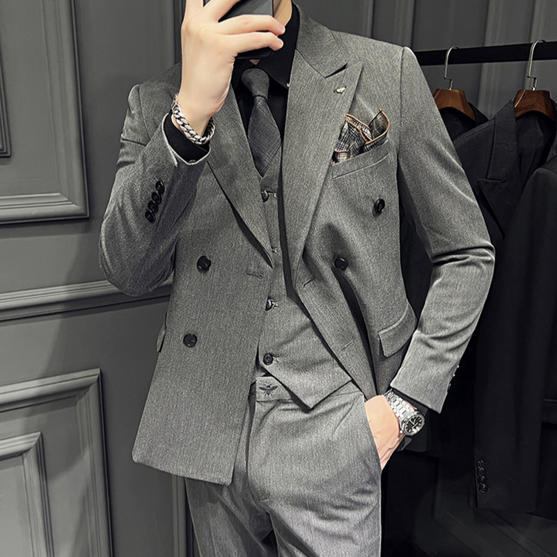 意式戗驳领西装男春季修身痞帅双排扣休闲大码新郎结婚礼服三件套