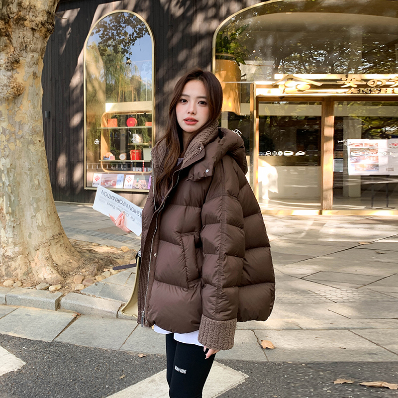 今年流行的羽绒棉服女冬季2024新款小个子加厚羊羔毛拼接棉衣棉袄