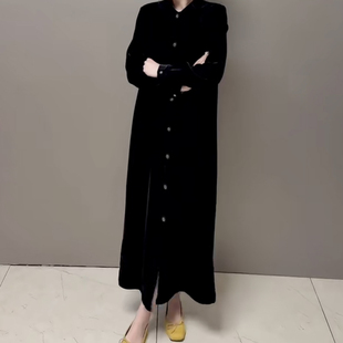 黑色成熟气质欧货秋新款时尚丝绒长袖宽松高级感A字中长款连衣裙