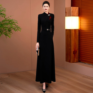 黑色加厚超好看冬装连衣裙女2025新年轻奢高级感气质显瘦长裙132