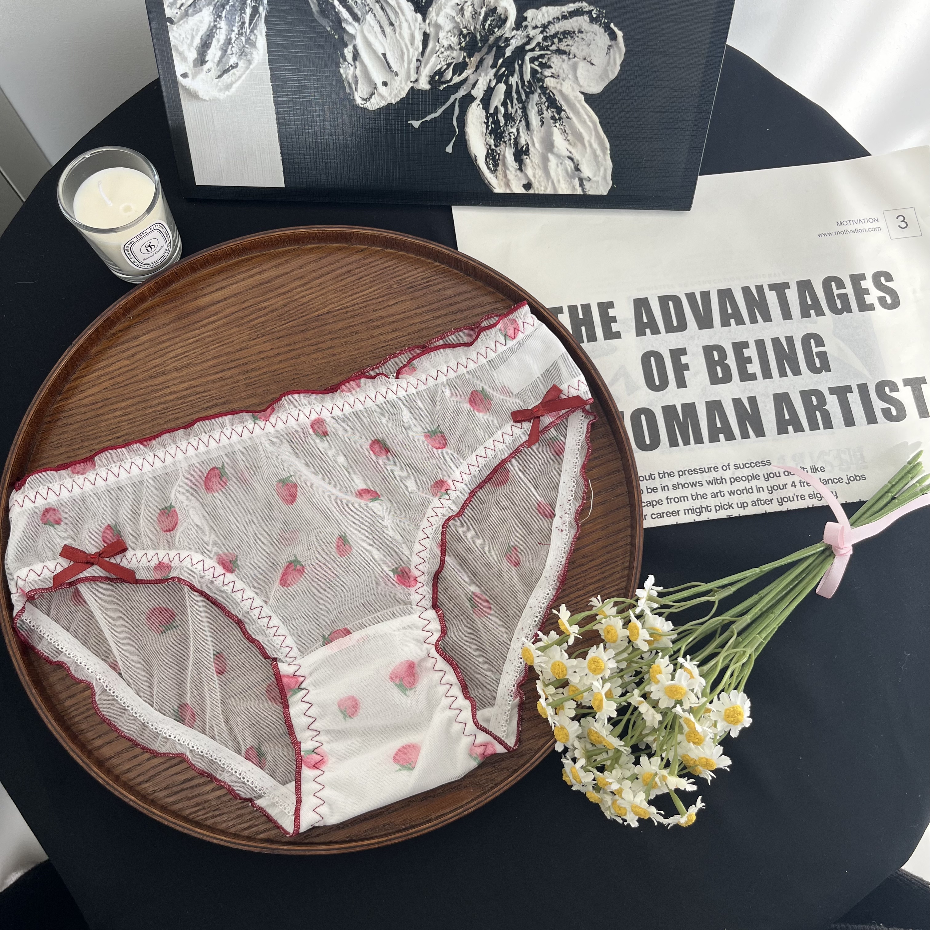 甜美草莓~纯欲风性感蕾丝内裤女