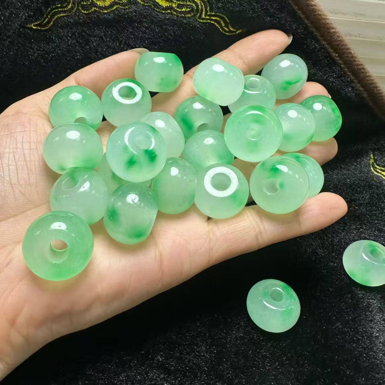天然绿玉20mm大孔算盘散珠
