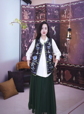 【穿搭师小鱼】新款刺绣双面穿香云纱马甲24205